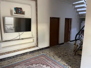 بيت للبيع في منطقة المشراق الجديد مساحة 160 بناء نضيف طابقين