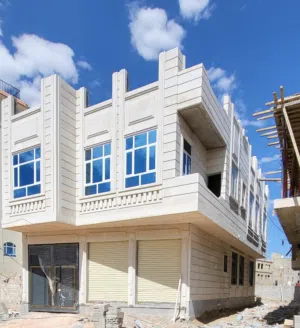 133 m2 3 Bedrooms Apartments for Sale in Sana'a Dar Silm