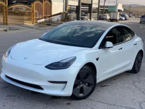 Tesla Model 3 Standerd Plus 2021 تشكيلة سيارات تيسلا لونغ و رينج / بيرفورمنس / ستاندرد بلس