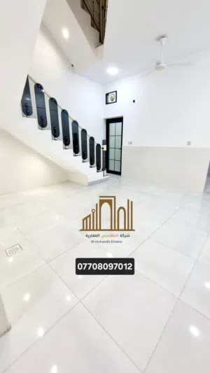 110 m2 4 Bedrooms Townhouse for Rent in Basra Hakemeia