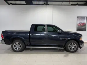 RAM 1500 Laramie Classic CC V8 2020