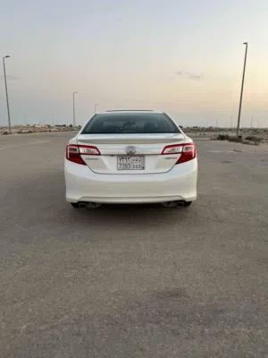تيوتا كامري 2014