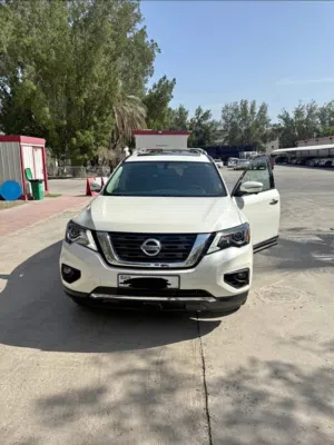 Nissan Pathfinder 2020 Full option