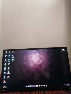 Toshiba TV 32 inches with remote