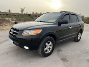 Hyundai . Santa Fe . 2009 . Used2