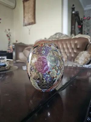 مزهريه بشكل بيضوي