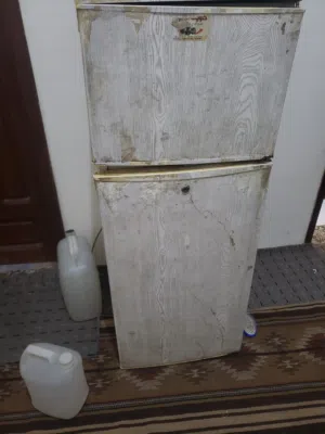ثلاجه قديم شغال