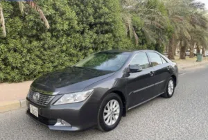 2015 Toyota Aurion Touring Sedan with GCC Specs and Premium Features in Nardo Grey