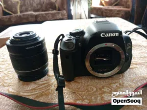 كميرا كانون 600D بحالة الوكالة للبيع بسعر مغري جداا جداا