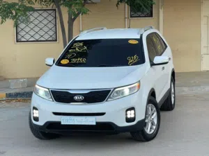 Used Kia Sorento in Tripoli