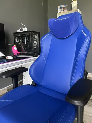 Chairs & Desks . Gaming PC . Used2