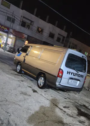 Used Hyundai H 100 in Jerash