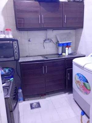 مطلوب شخص لمشاركه سكن