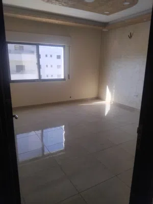 175 m2 3 Bedrooms Apartments for Rent in Irbid Al Hay Al Sharqy