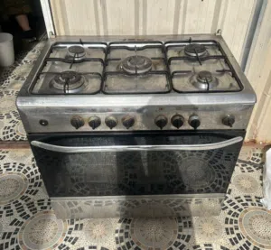 للبيع طباخ