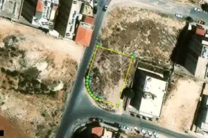 قطعة ارض مساحة 755م للبيع في عمان من اراضي ياجوز