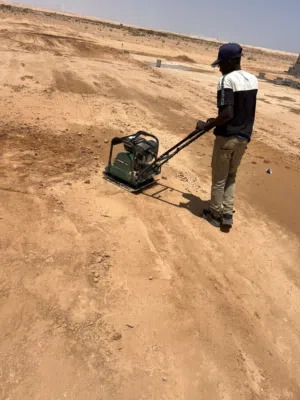 اعمال دمك تربة