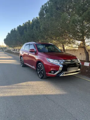 Outlander plug in hybrid 2018