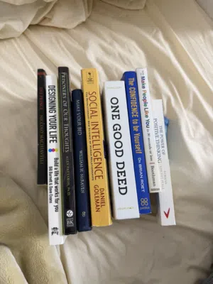 books for self improvement. كتب لتطور ذاتي ونفسي