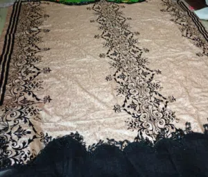 2 ستائر للبيع.