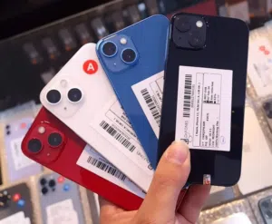 Apple iPhone 13 128 GB in Zarqa