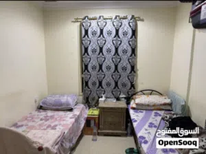 مطلوب فرد لمشاركة سكن مؤقت لمدة شهرين 7 و 8