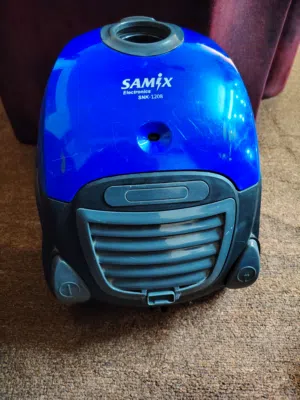 مكنسه كهربائيه نوع SAMIX مستعمل خفيف شغاله 100٪ 1200واط