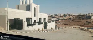 أرض للبيع في شفا بدران مميزه جدا منطقة فلل تصلح لبناء فيلا