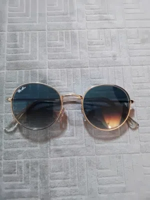 للبيع rayban