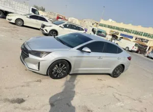 Hyundai Elantra 2019 – GCC Specs