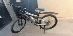 للبيع دراجة هوائية مستعملة شهر تواجد ضاحية قدسيا شبابي السعر مليون و 200 الف و سكرة عند الاعتماد