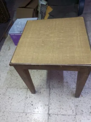 طاوله للبيع