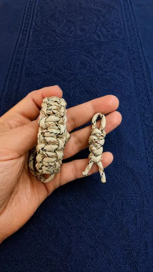 سوارات باراكورد  دەستەوانەی پاراکۆرد