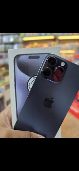Apple . iPhone 15 Pro Max . 256 GB2