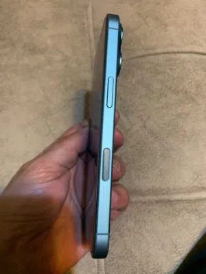iPhone  16 وكالة
