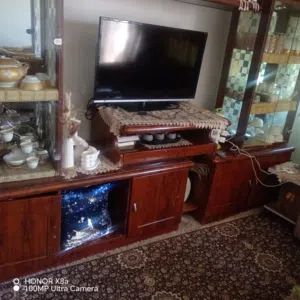 غرفه تلفزيون خشب للبيع