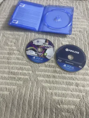 سي دي للبيع