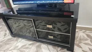 طاوله شاشه خشب وسوكاريت