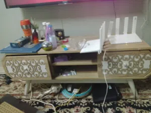طاوله للتلفزيون