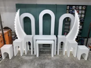 ديكورات ستاندات أعمال خشبية