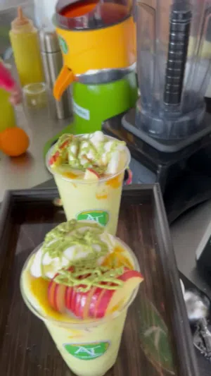 يوجد لدي مقهى مشاوي كبير للاستثمار