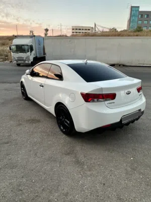 كيا فورتي 2010