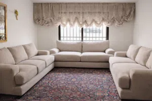 كنب أمريكي مستخدم قليل – حالة ممتازة