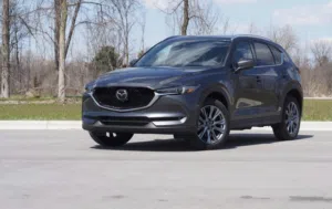 Mazda cx5 Gcc sky-Active 2020