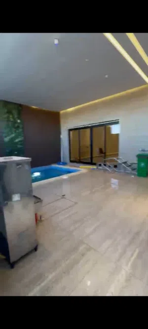 للايجار فيلا الترا سوبر ديلوكس مع حمام سباحه بالمطلاع