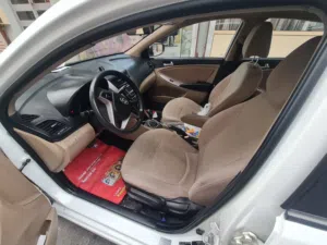 Hyundai accent