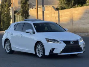 لكزس سي تي 200 موديل 2013  F-Sport وارد امريكي فحص كامل 7 جيد ولا ملاحظة فل كامل اعلى صنف