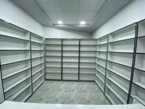 عنوان انبار القائم جديد مامستخدم ابد اغراض مكتب ورفوف كدامكم مشتري مليونين  جديد. مامستخدم