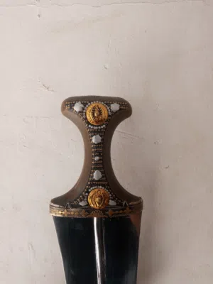 فنور وحرف يدويه