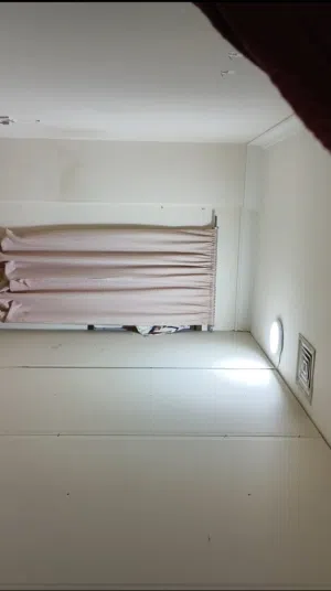 Partition Room for rent in Salmiya block 10